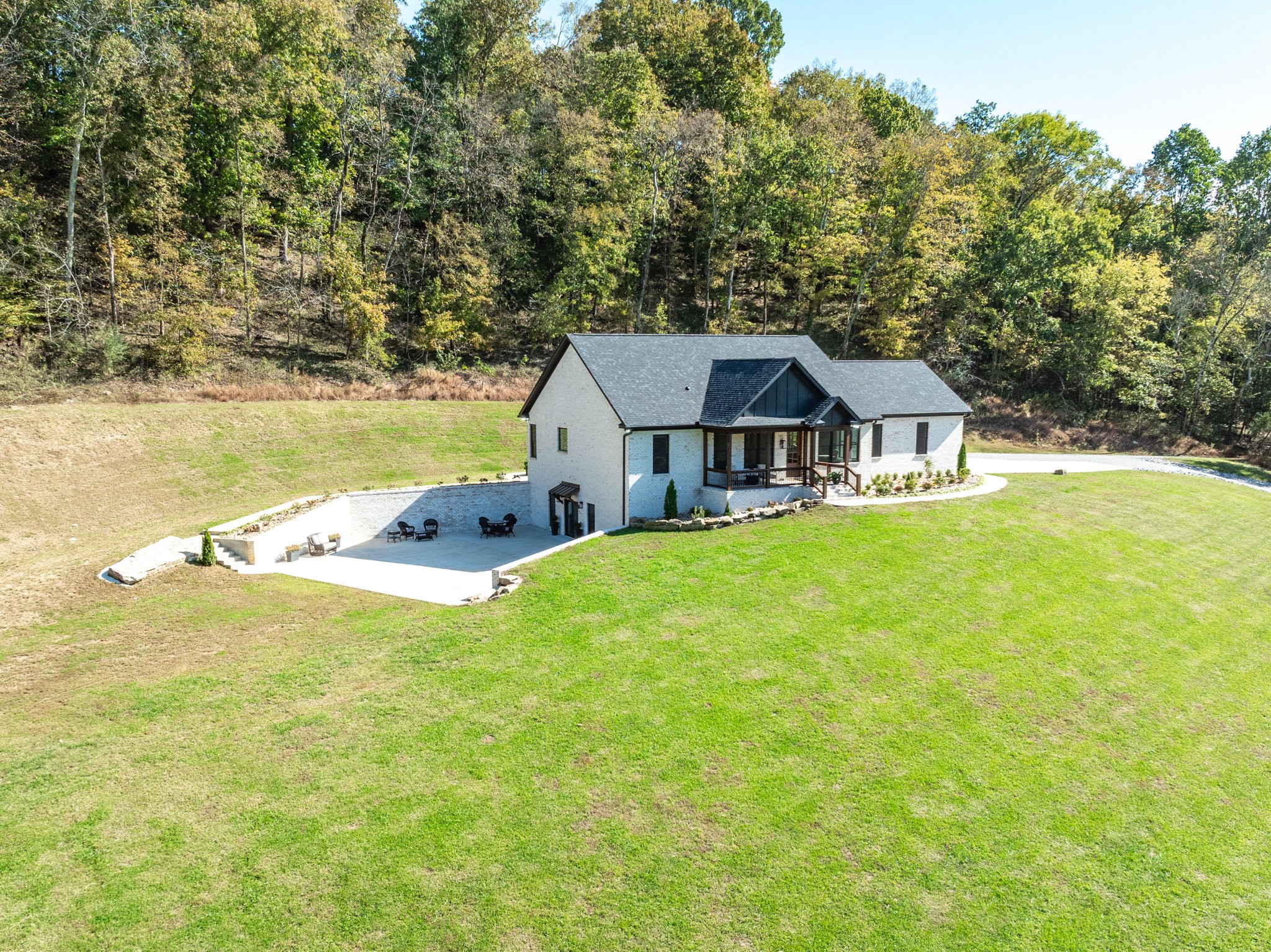 564 Mt Olive Cemetery Rd