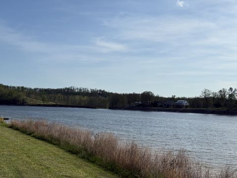 1781 Hardin Bottom River Rd Clifton TN 38425