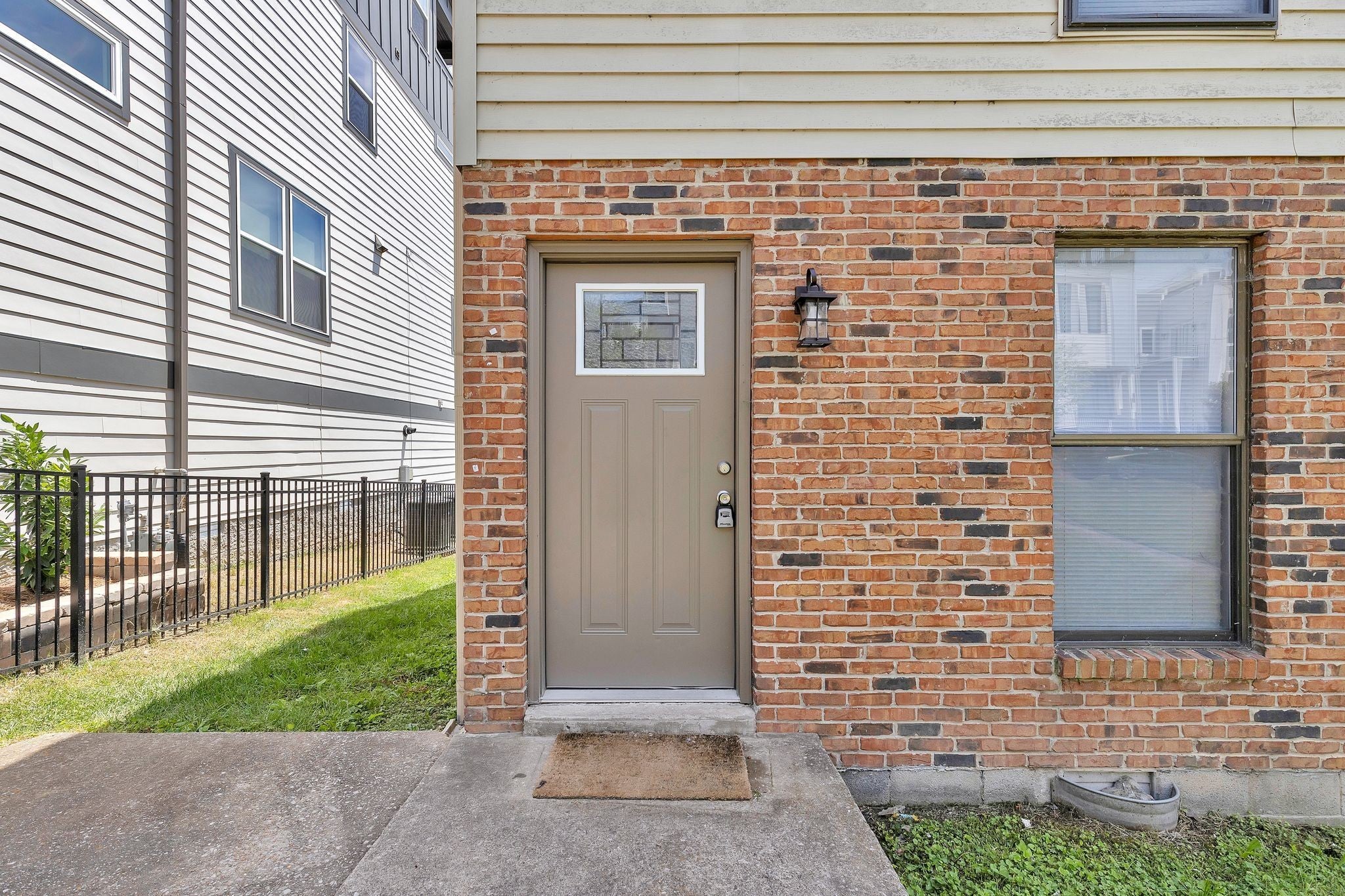 3319A Felicia St