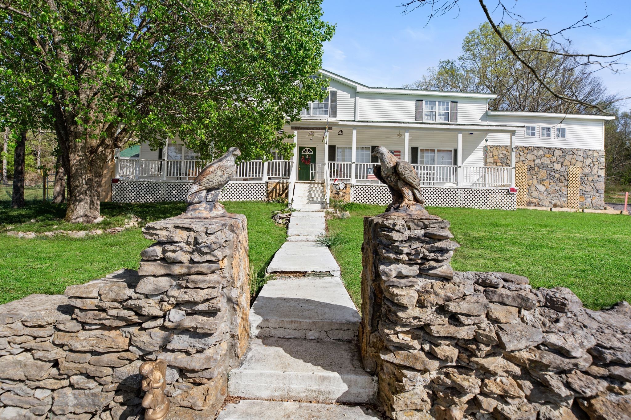 1893 Bradyville Rd