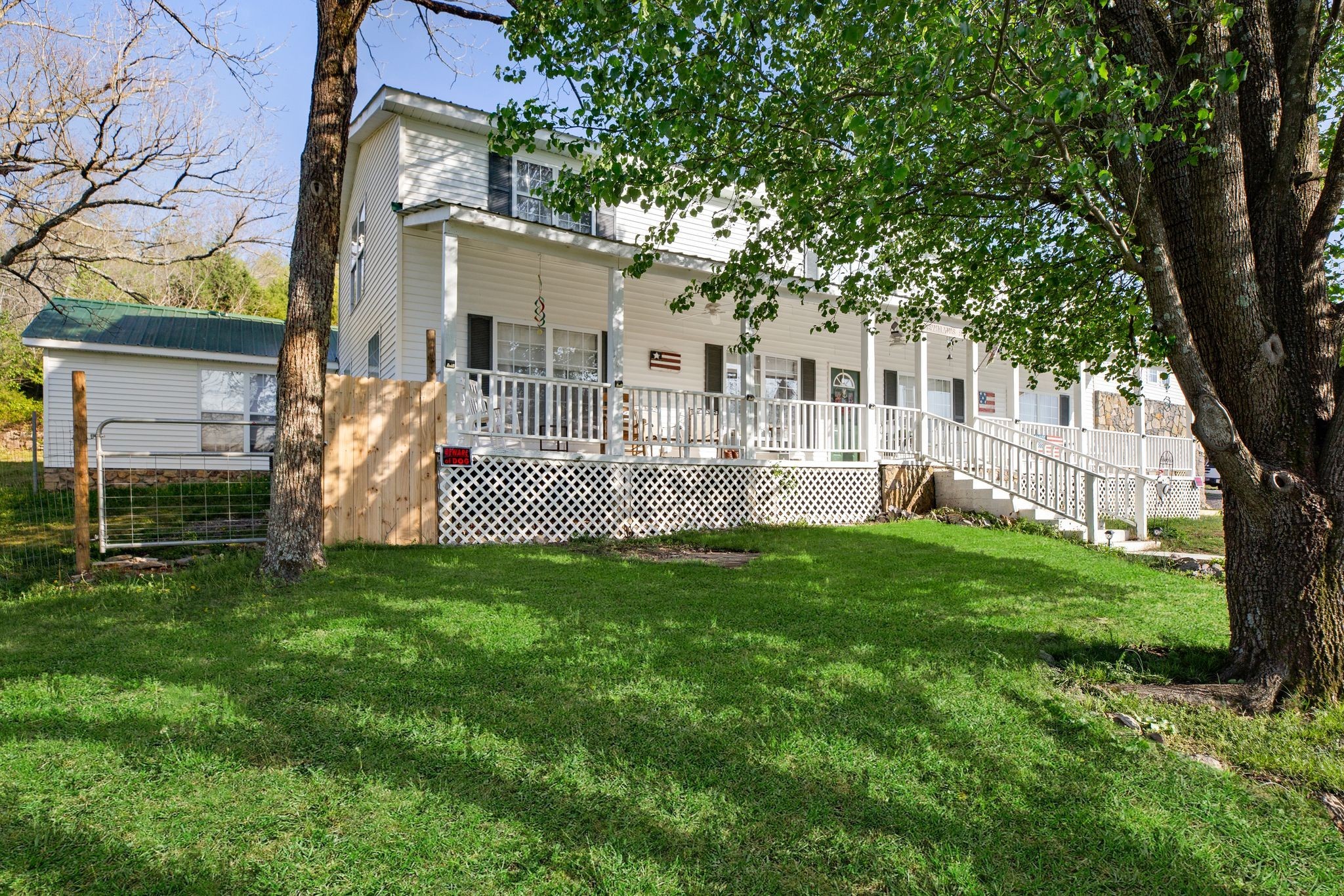 1893 Bradyville Rd
