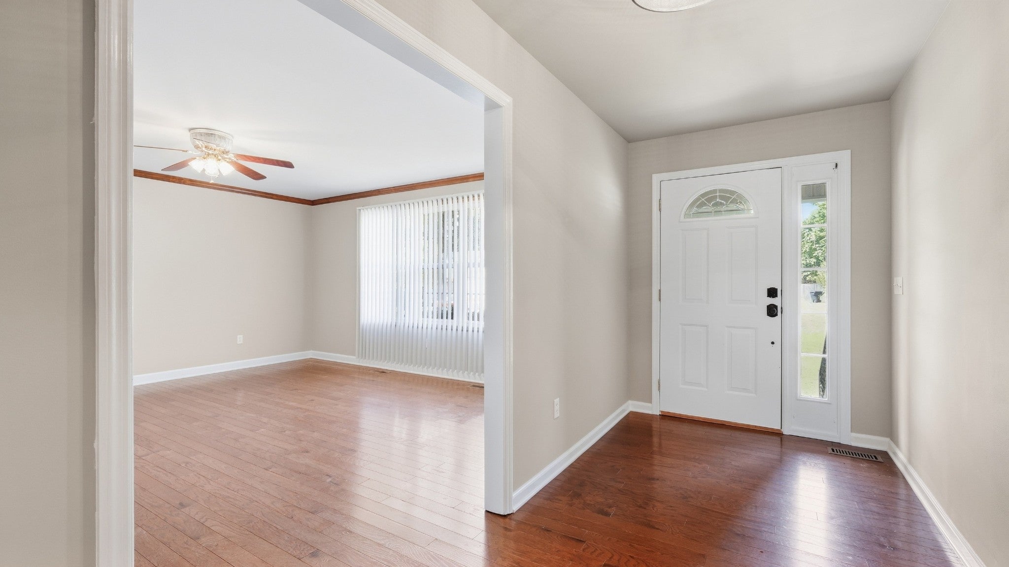 104 Oakmont Dr