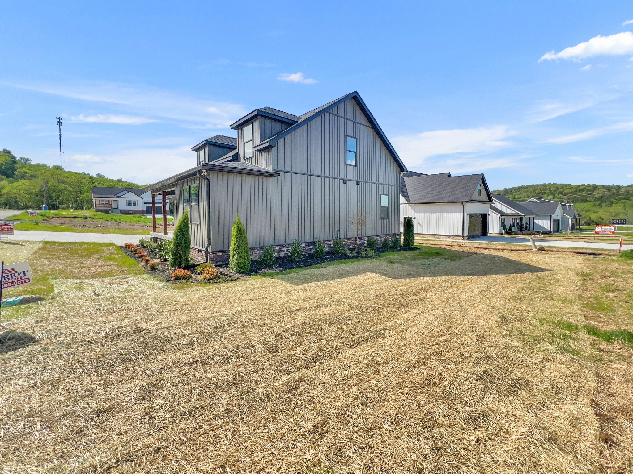 80 Scenic Ln