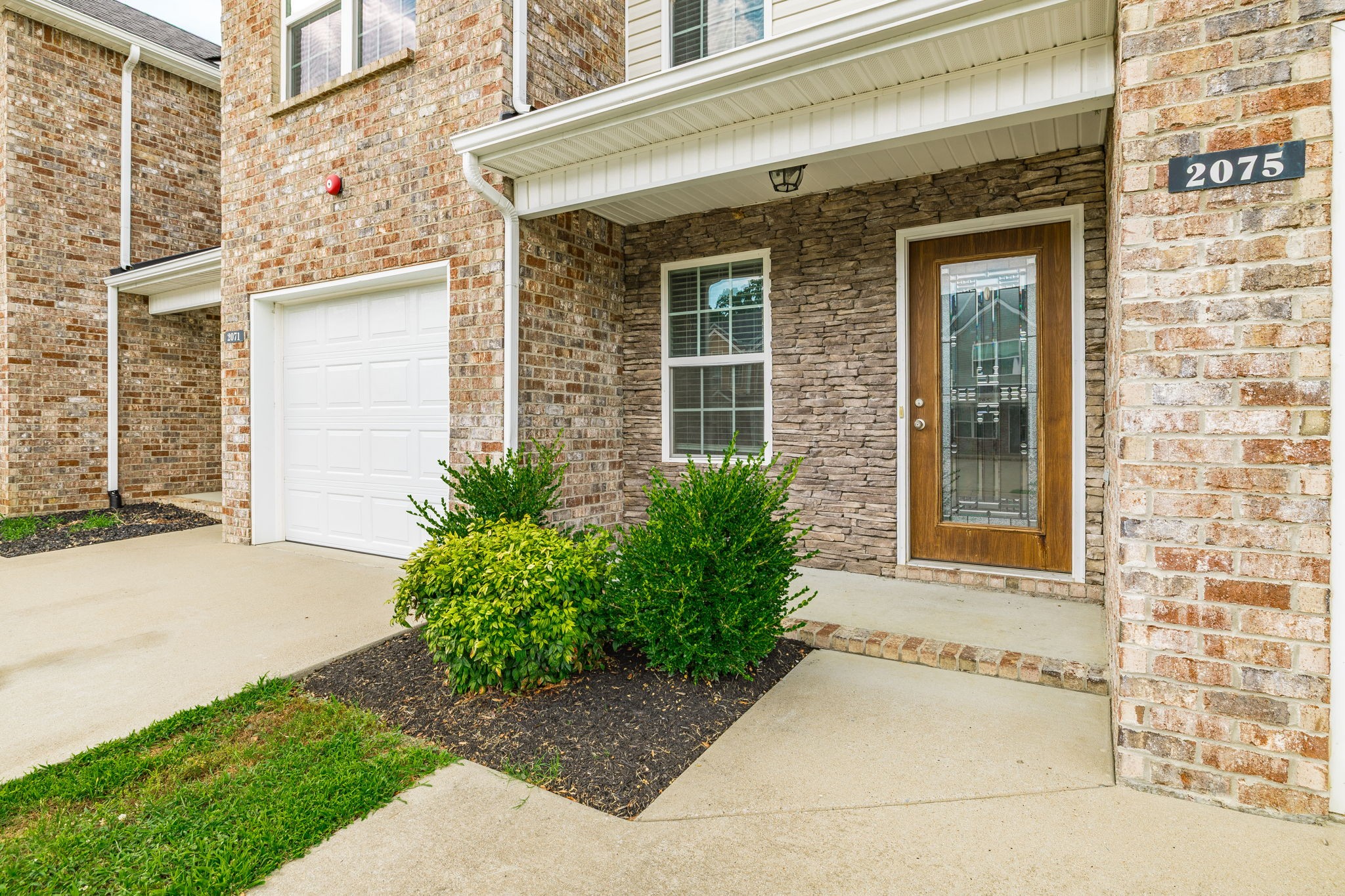 2075 Downstream Dr