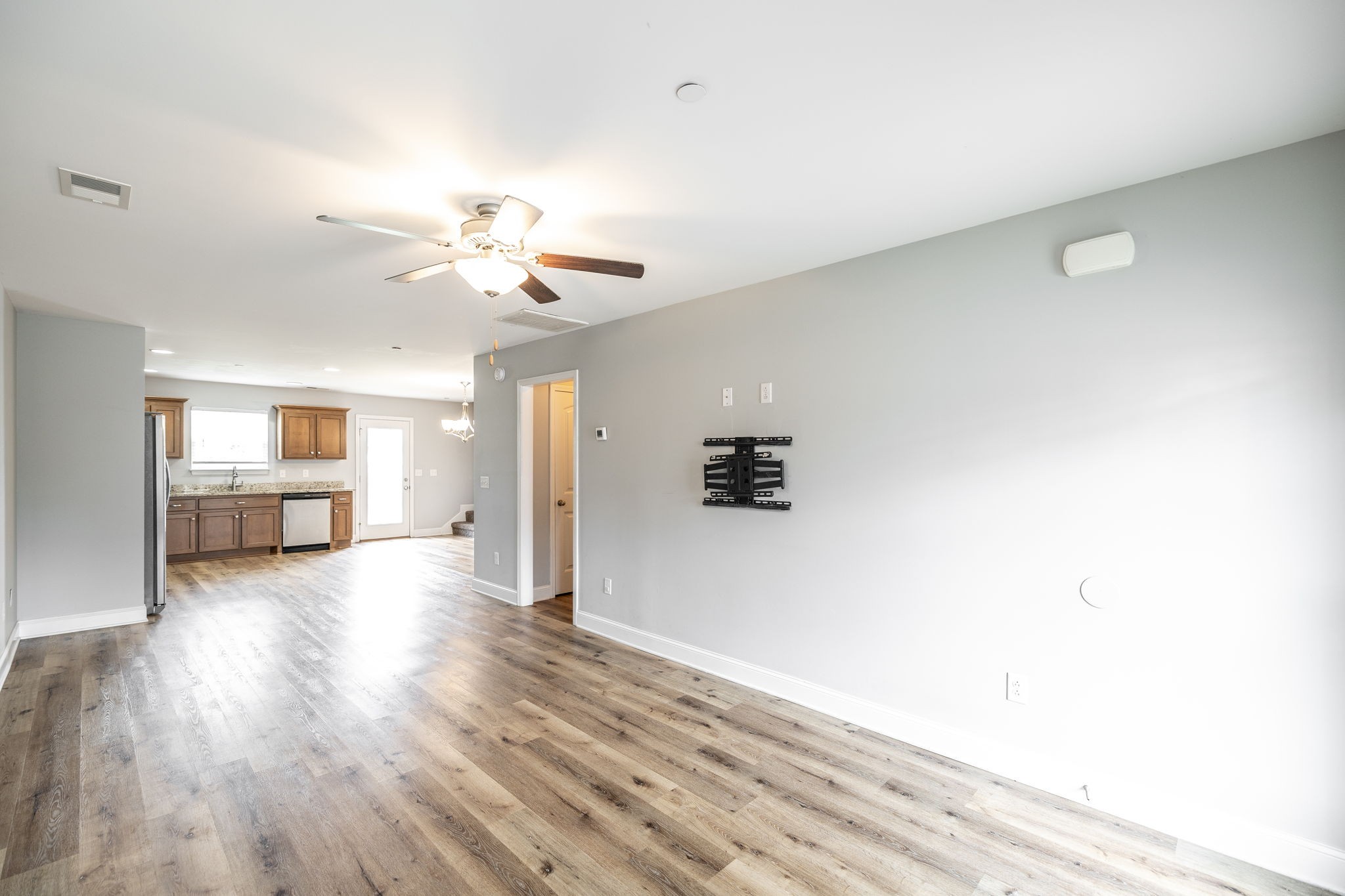 2075 Downstream Dr