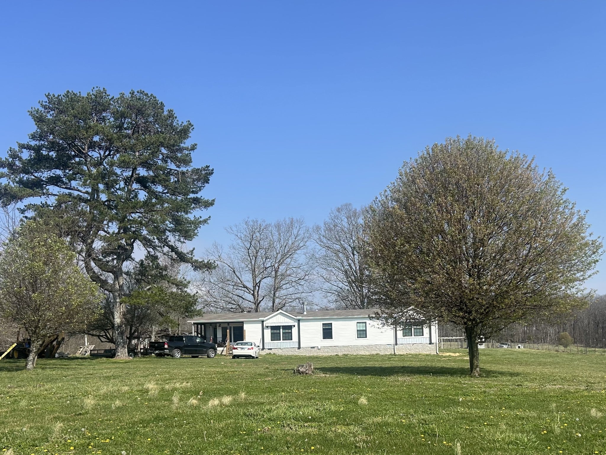 792 Brewer Rd