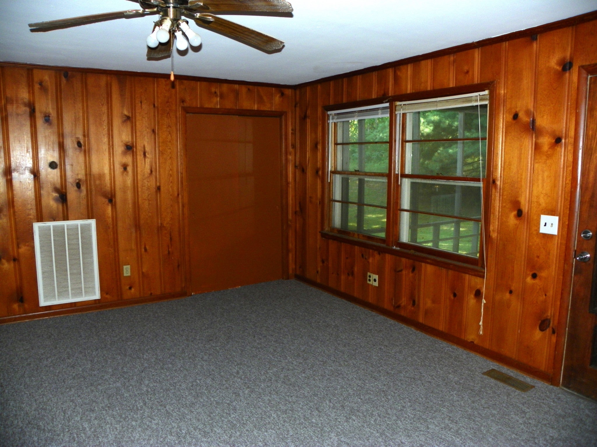 2370 Yager Rd