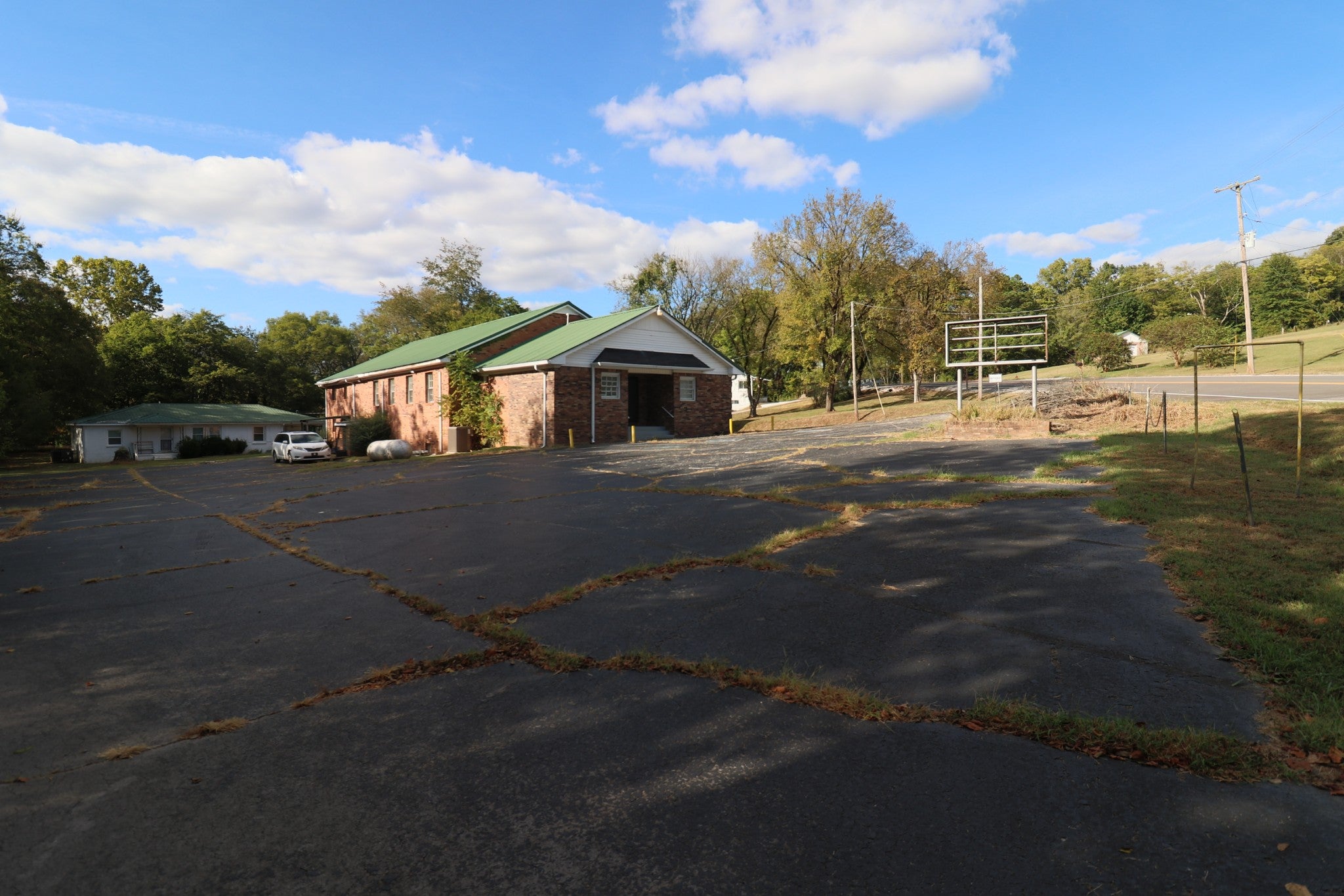 8304 Lawrenceburg Hwy