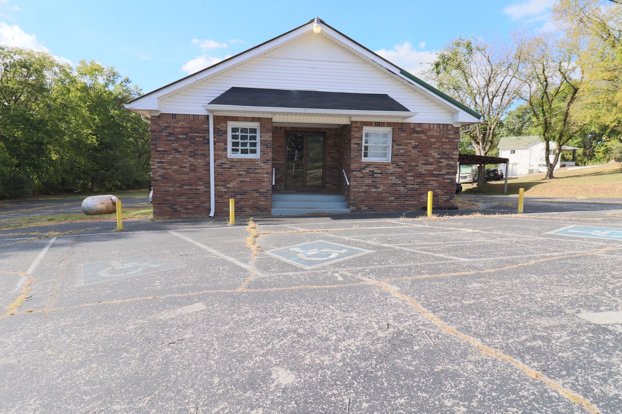 8304 Lawrenceburg Hwy