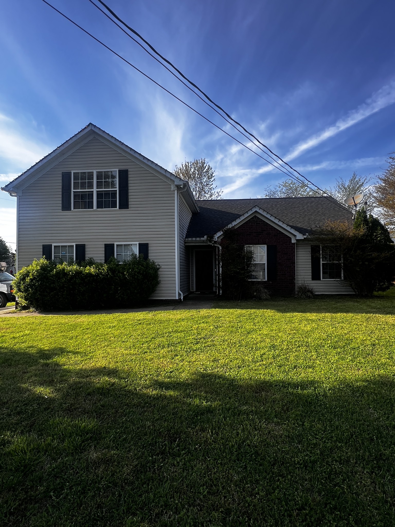 914 Lavergne Ln