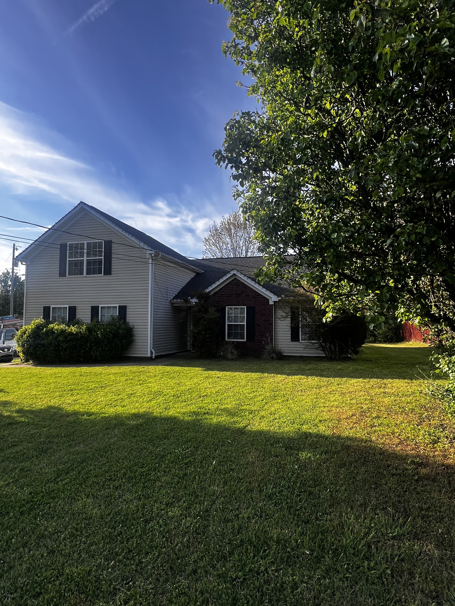 914 Lavergne Ln