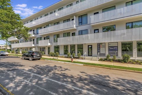 Photo of 920 South Street #220, Nashville, TN 37203 (MLS # 3137601)