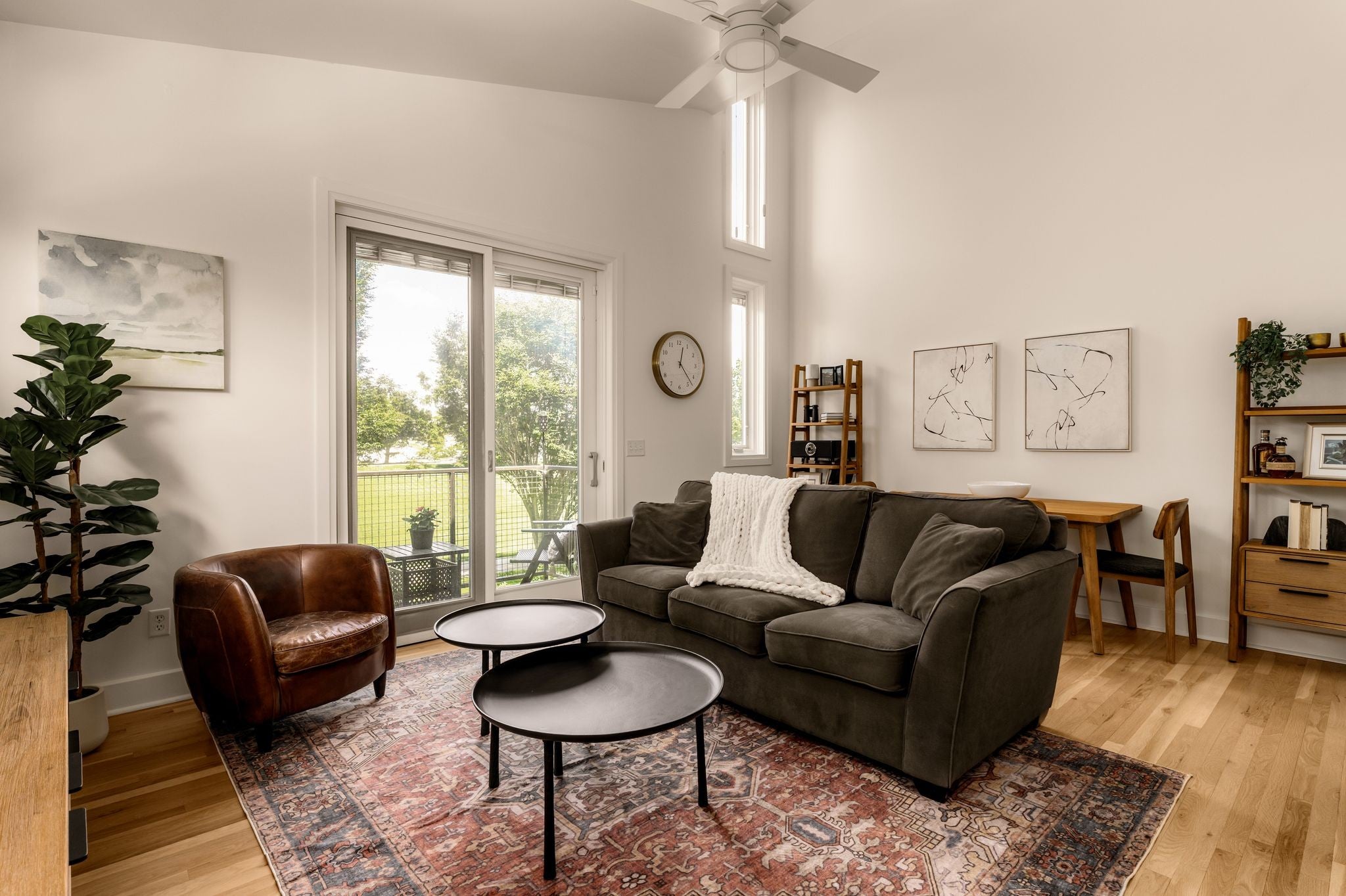 318 Van Buren St