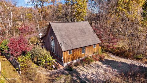 3267 Cosby Creek Rd Cosby TN 37722