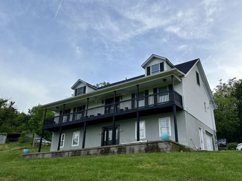 179 Ward Hollow Rd Brush Creek TN 38547