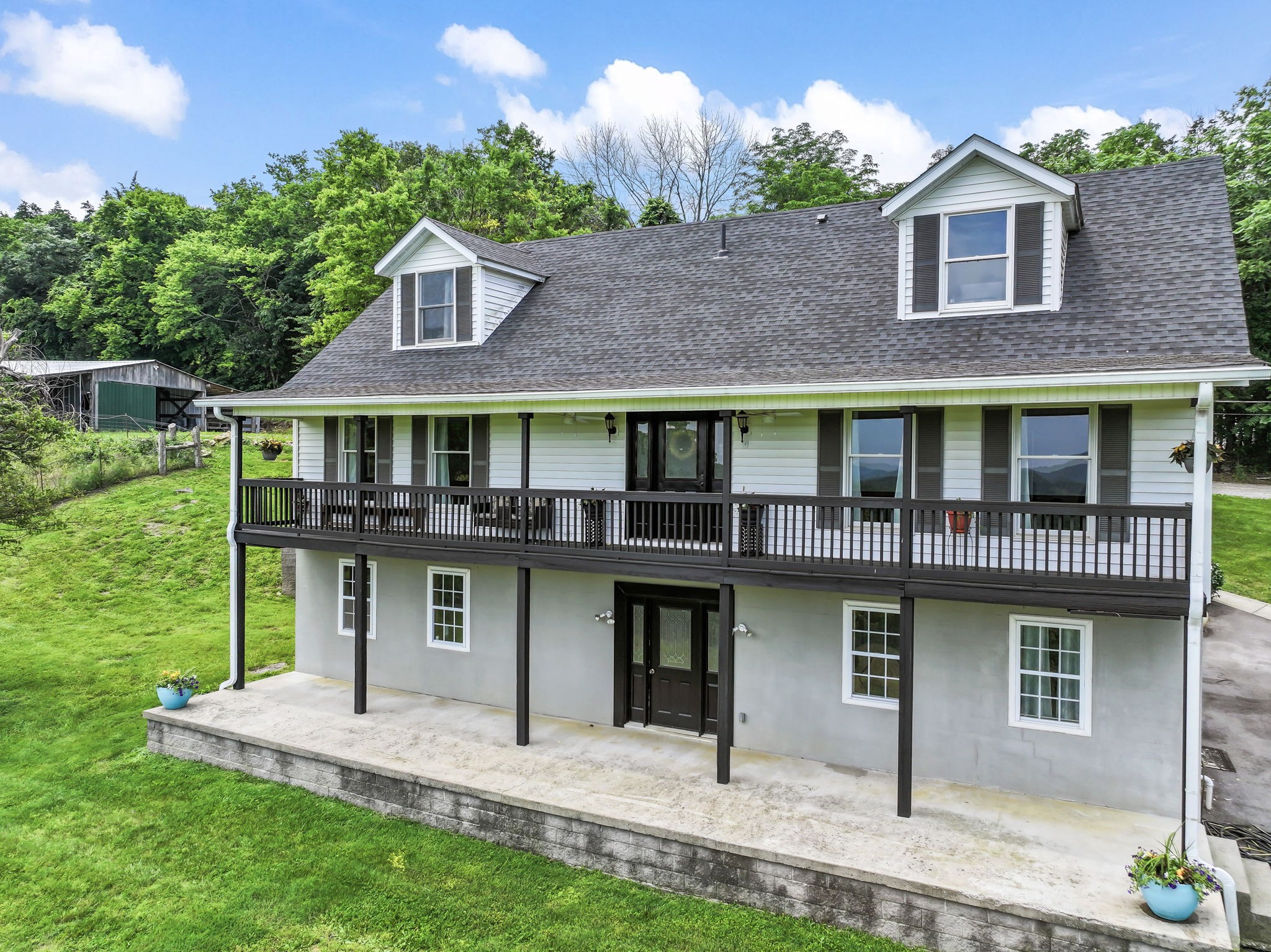 179 Ward Hollow Rd