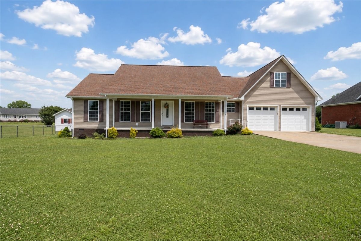 30 Taylor Cir