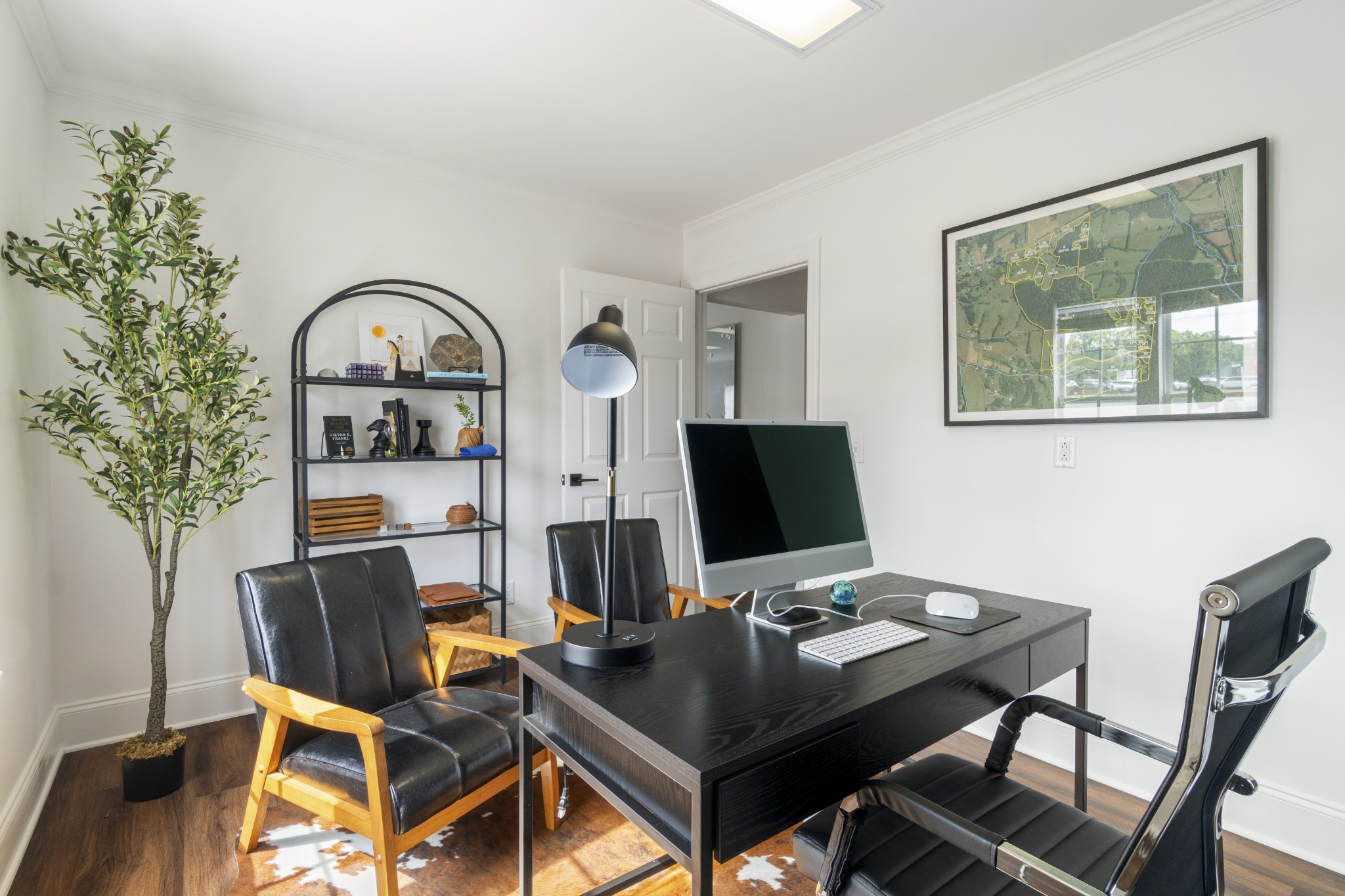 4105 Hillsboro Cir