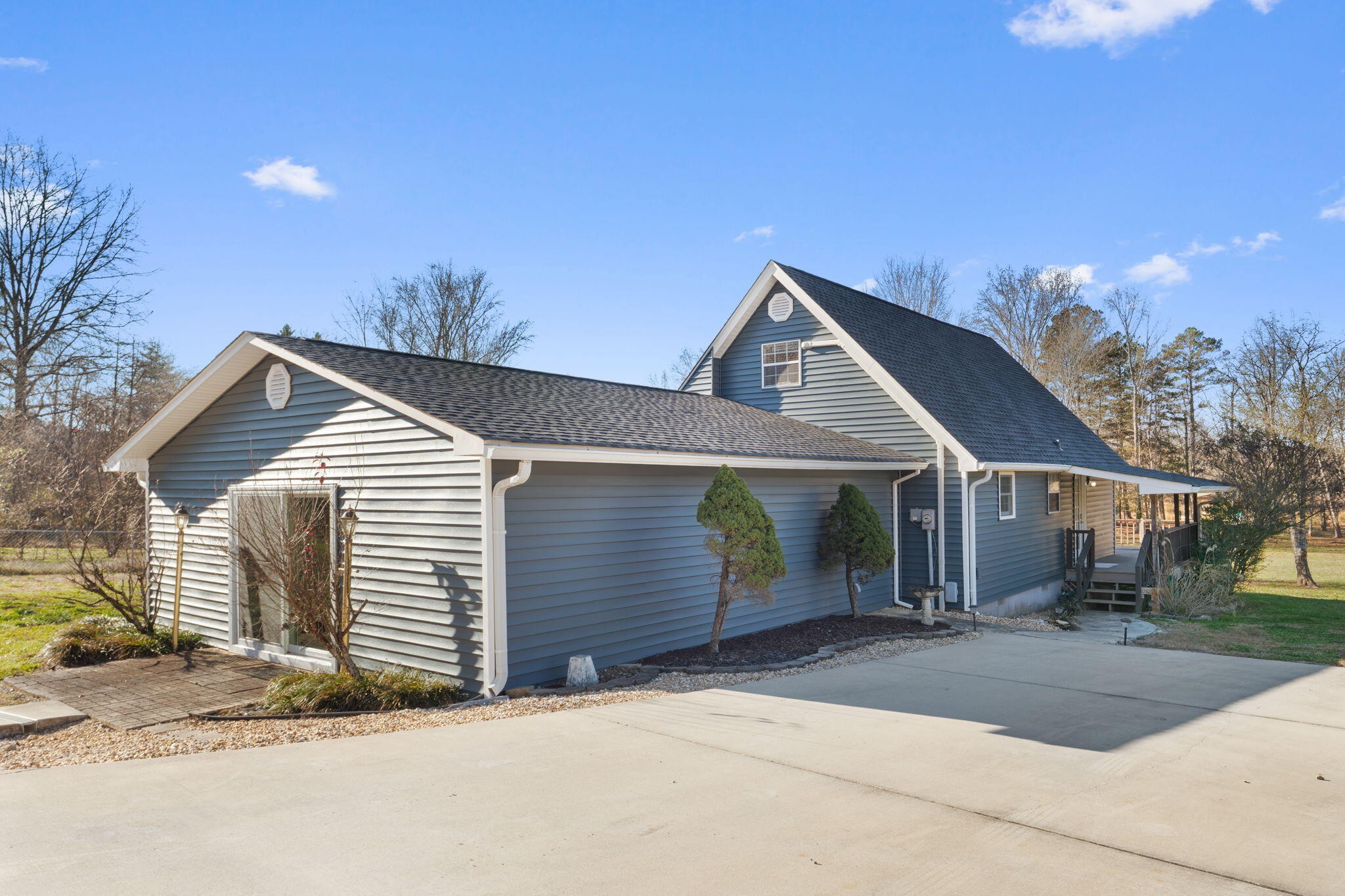 6072 Lamontville Road