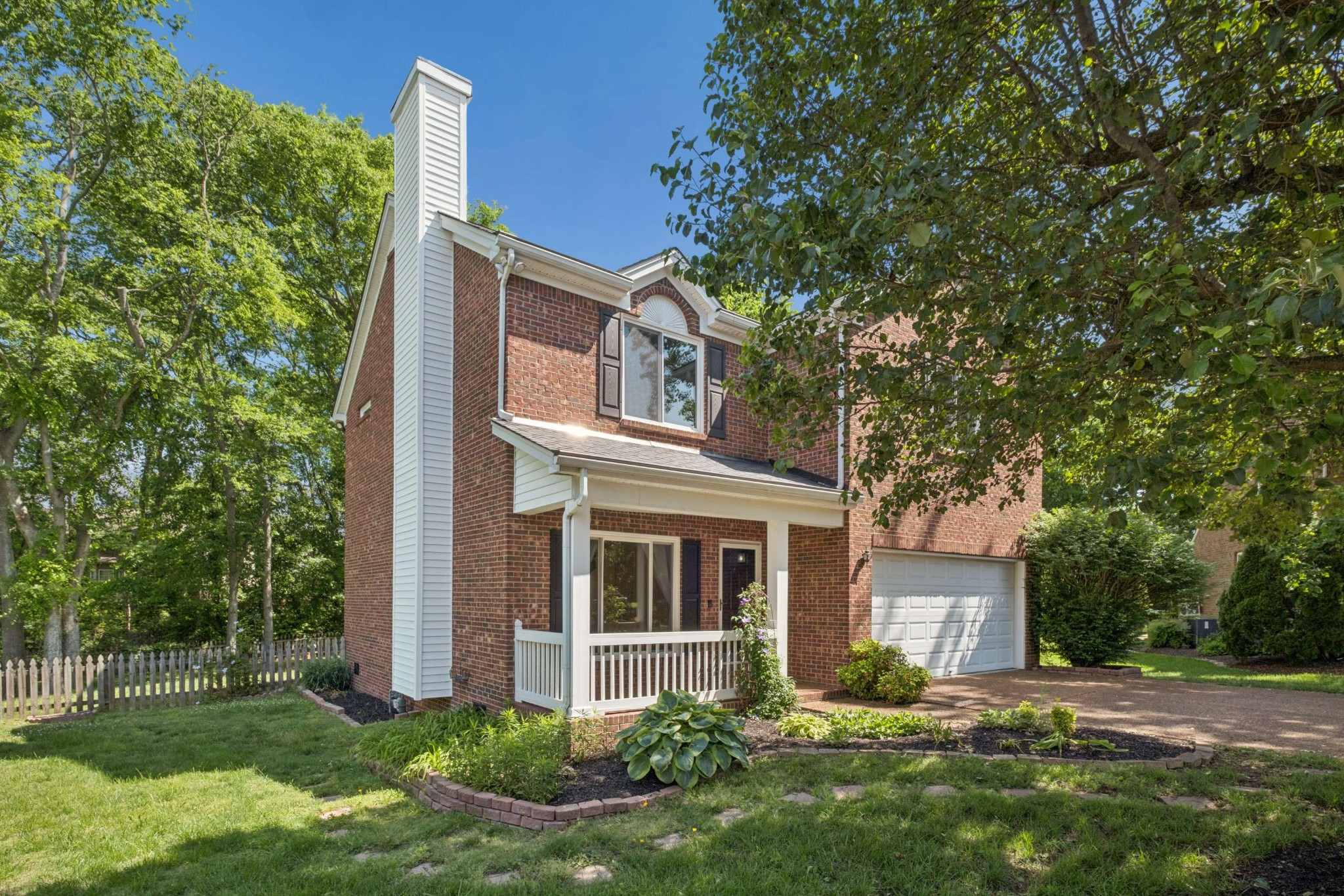 909 Buckskin Ct