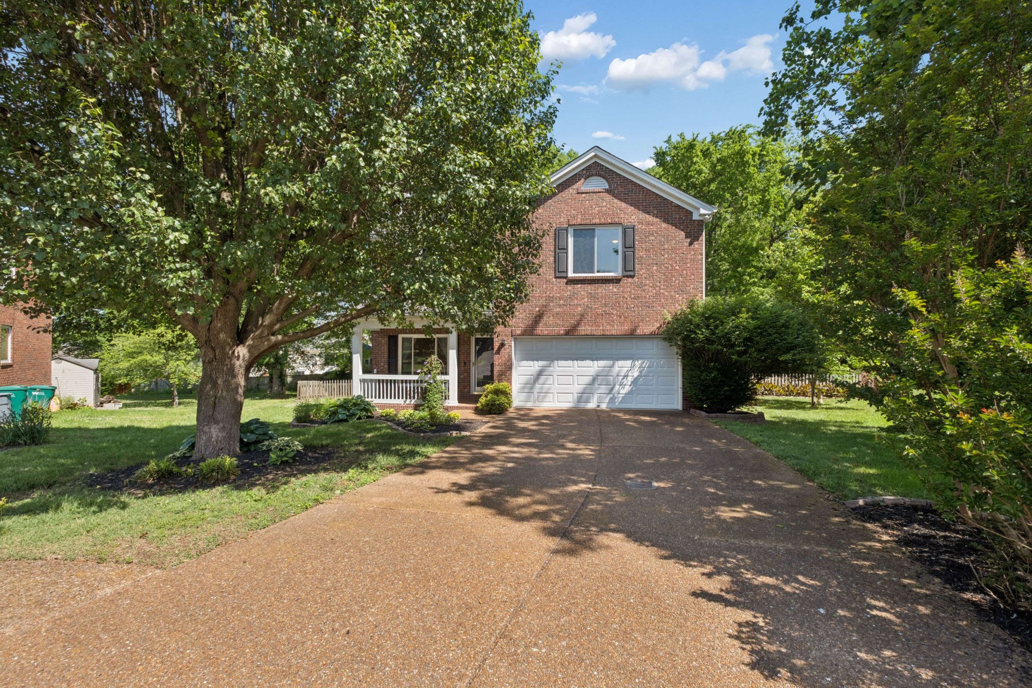 909 Buckskin Ct