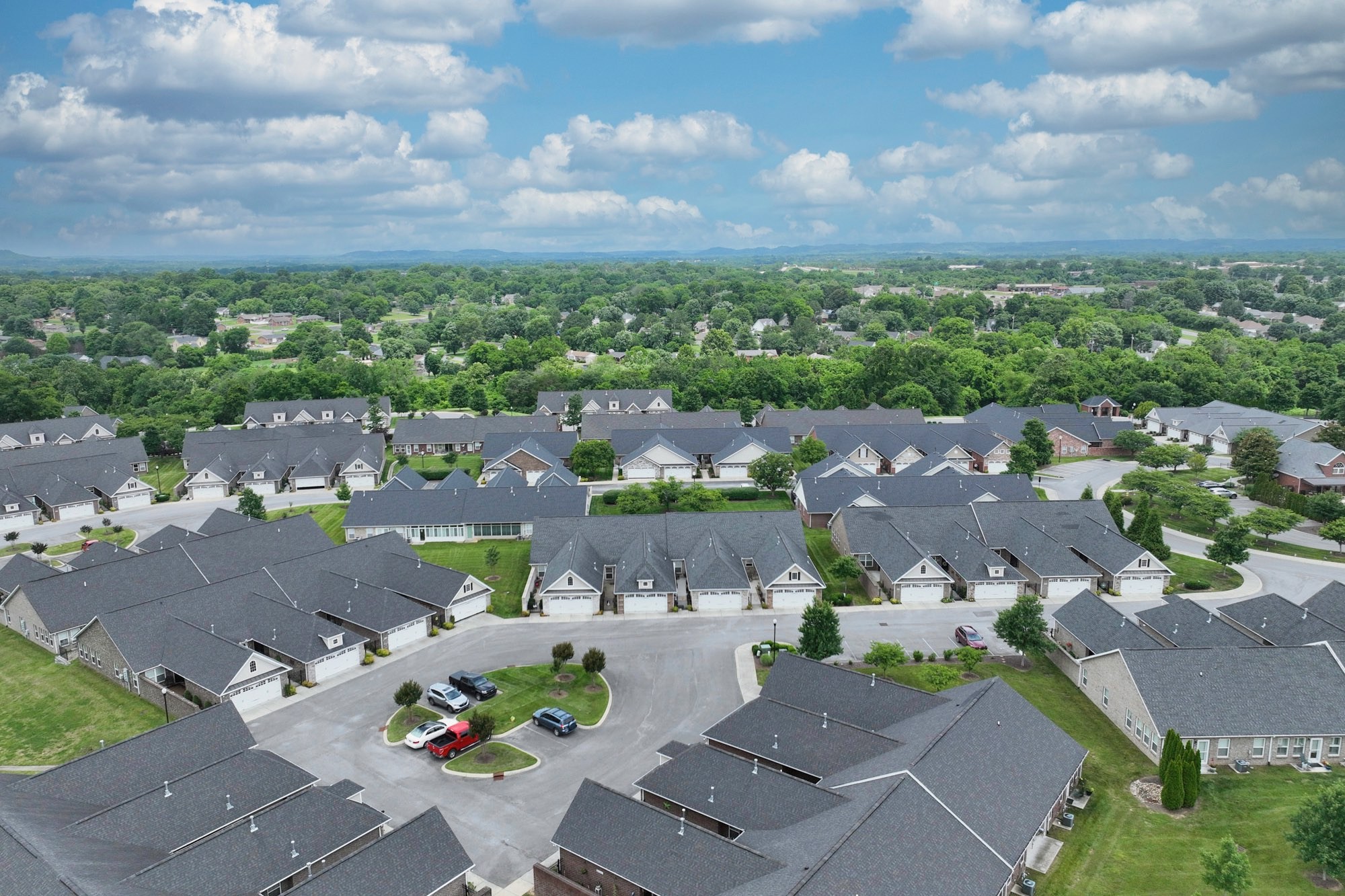 395 Devon Chase Hill 3602