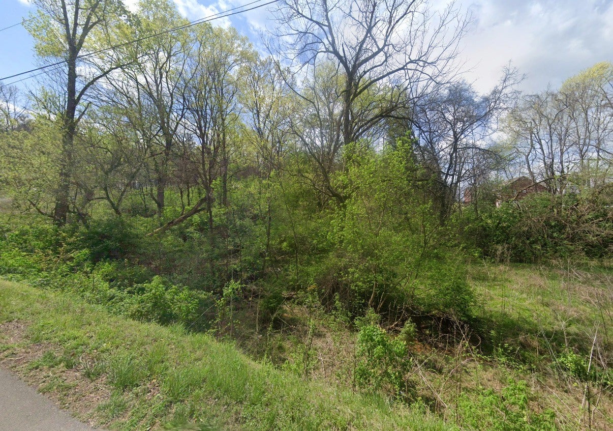 3015 Quarry Hollow Rd