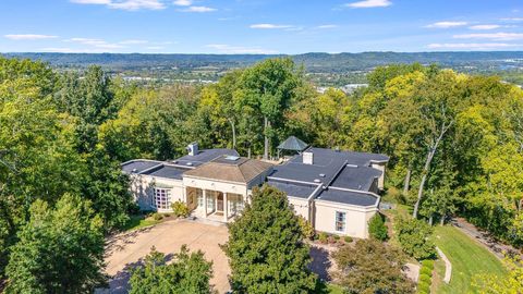 Photo of 515 Hillwood Blvd, Nashville, TN 37205 (MLS # 3184255)