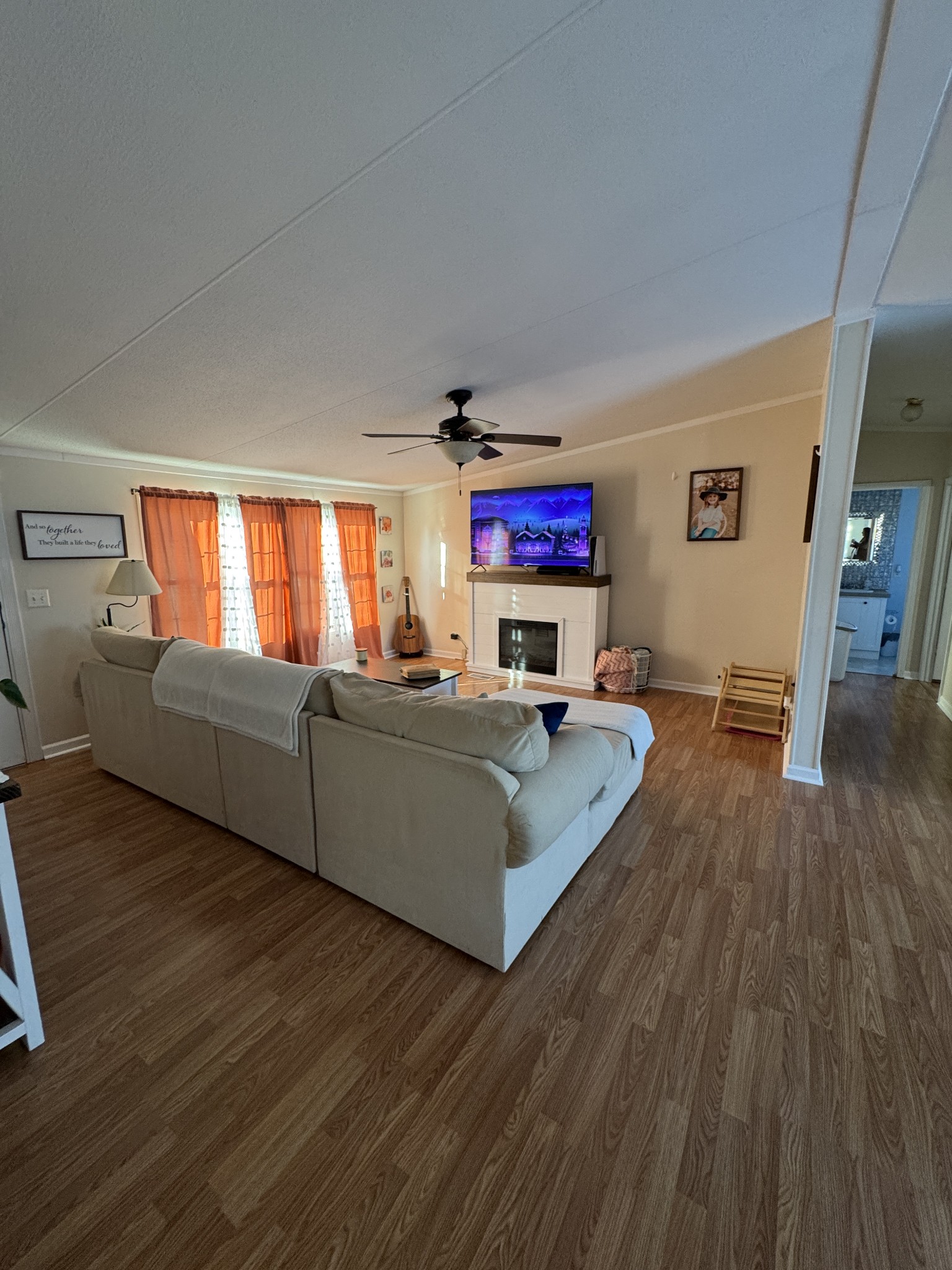 10738 W Green Hill Rd