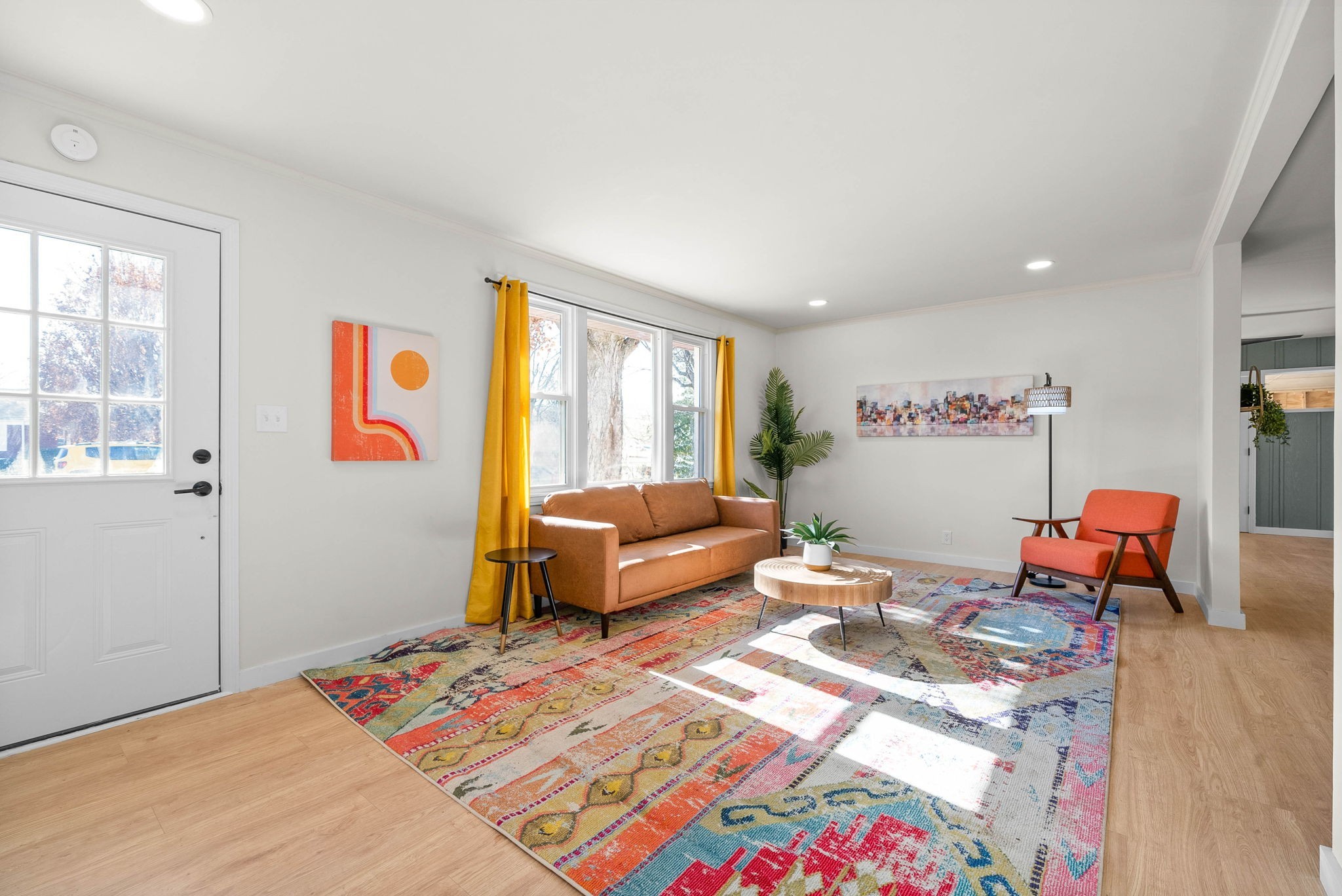 36 Lealand Dr