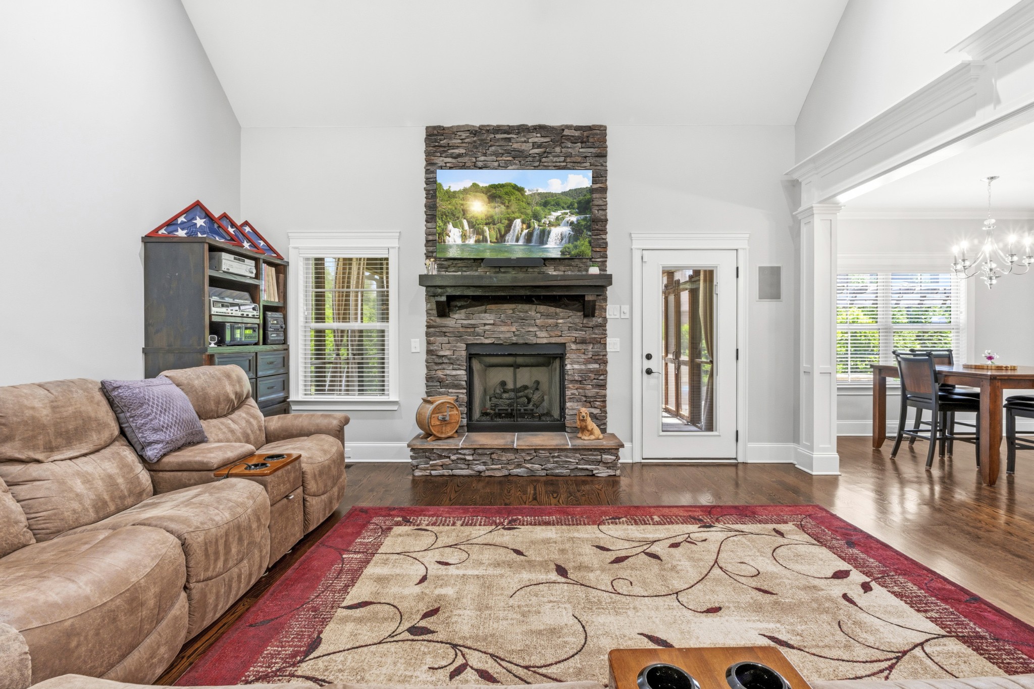 3328 Clovercroft Dr