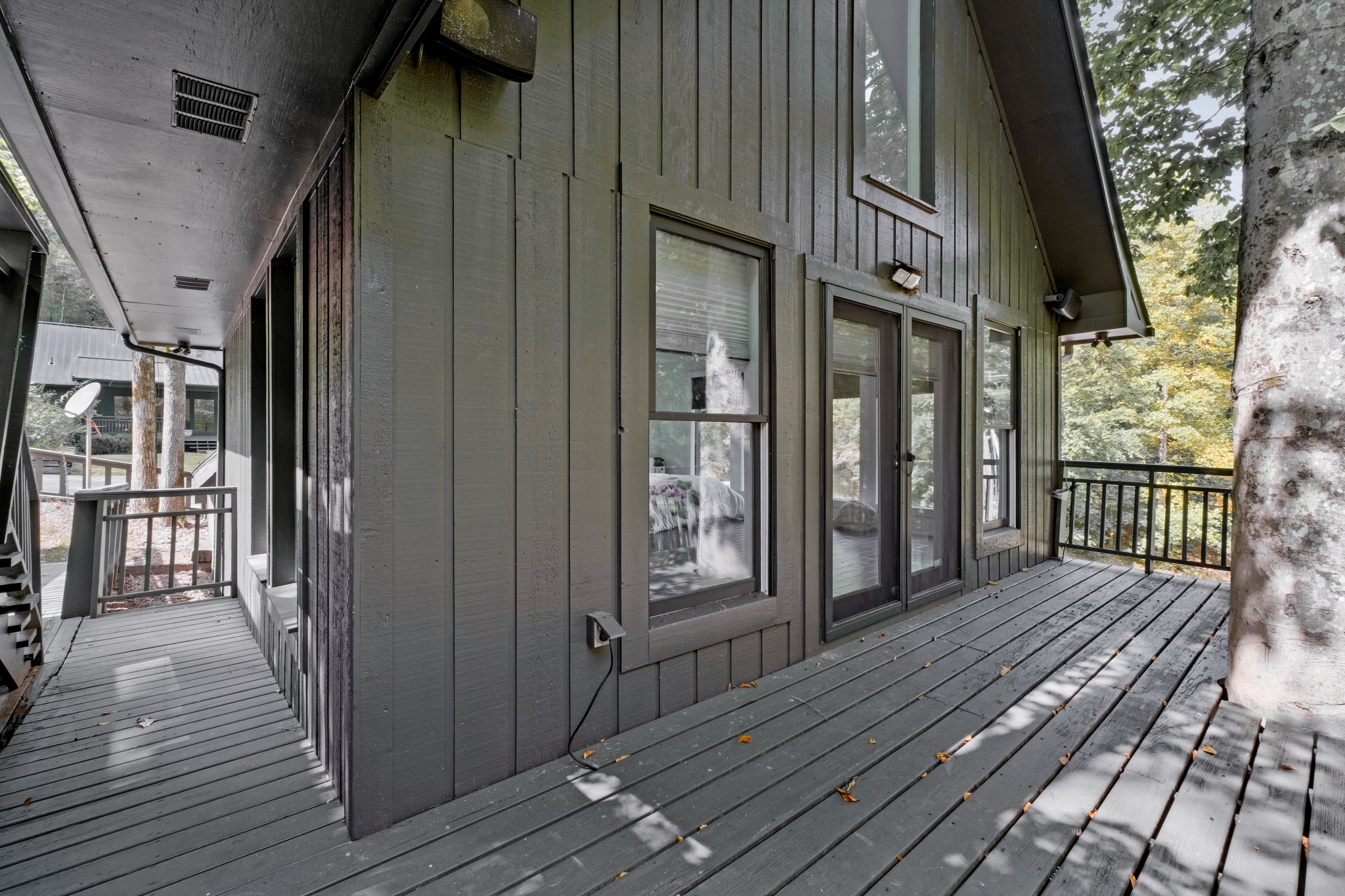 1099 Deer Wood Trl