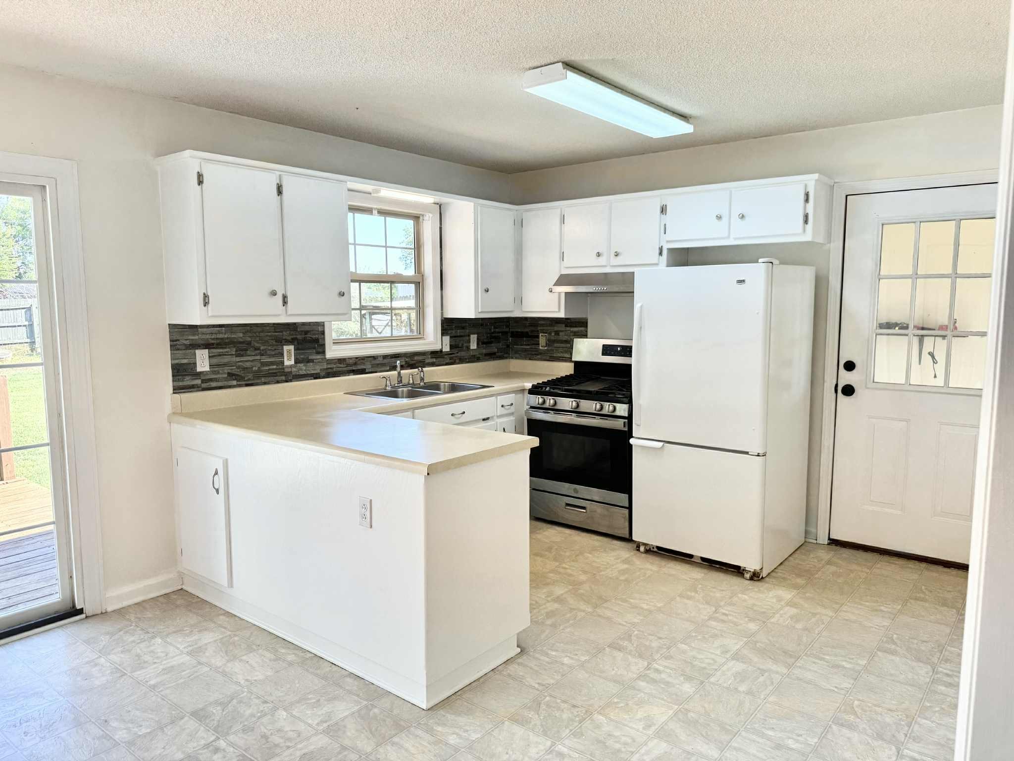 190 Cheyenne Ave
