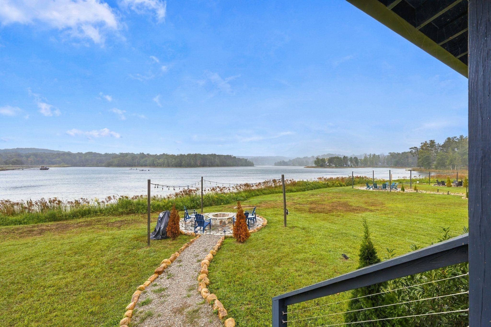 113 Shoreside Ct