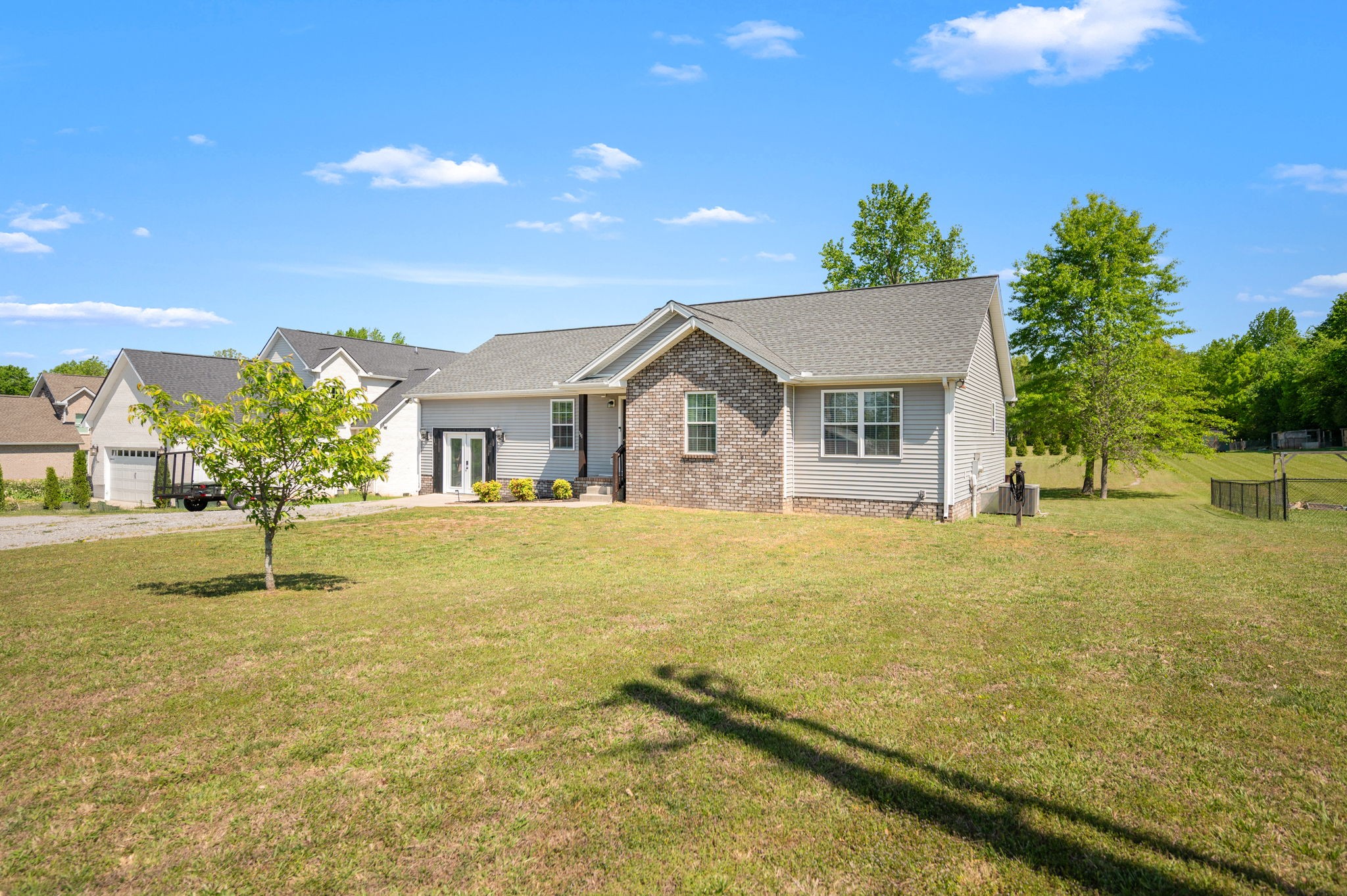 111 Old Fountain Head Cemetery Rd