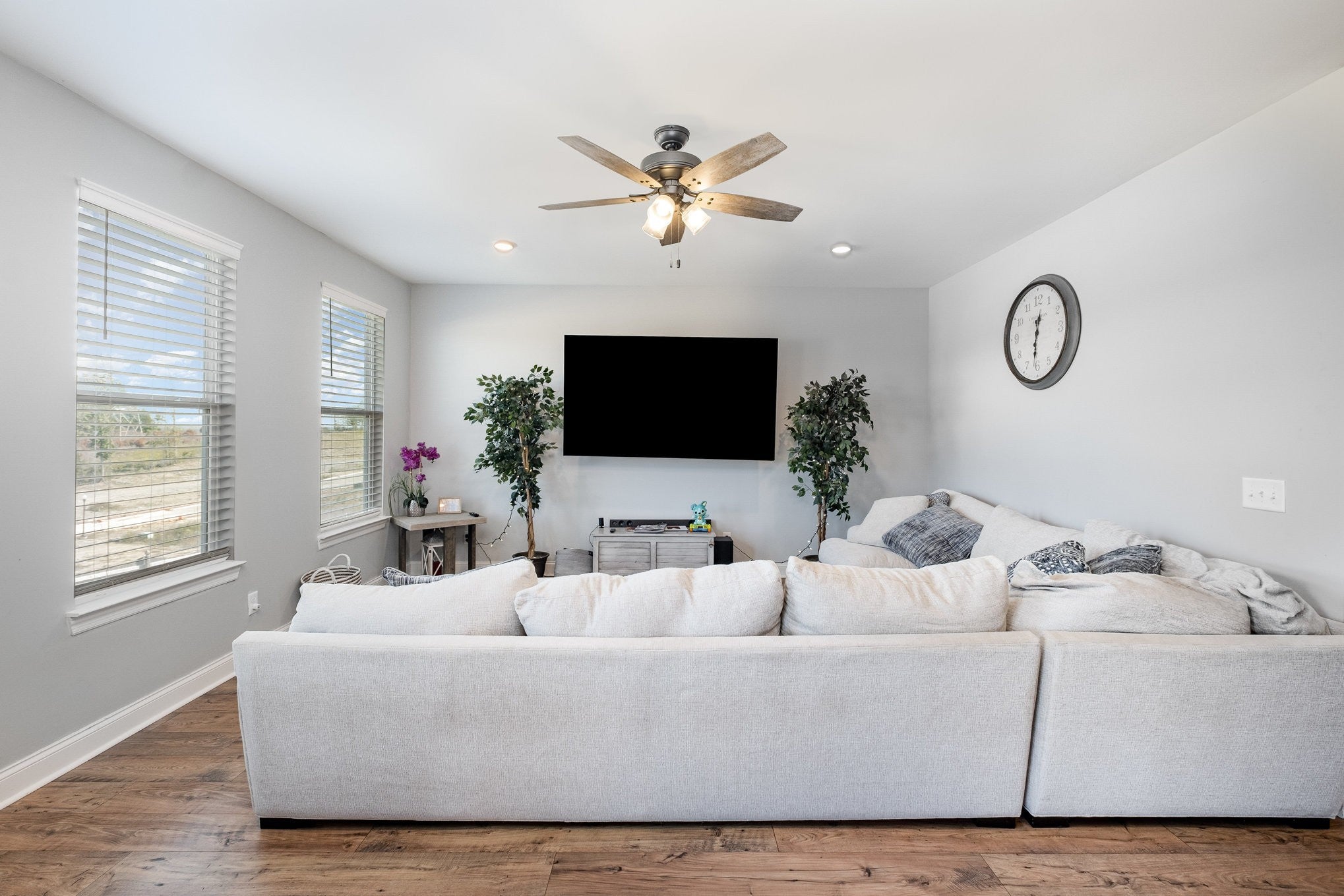 113 Joyner Ct