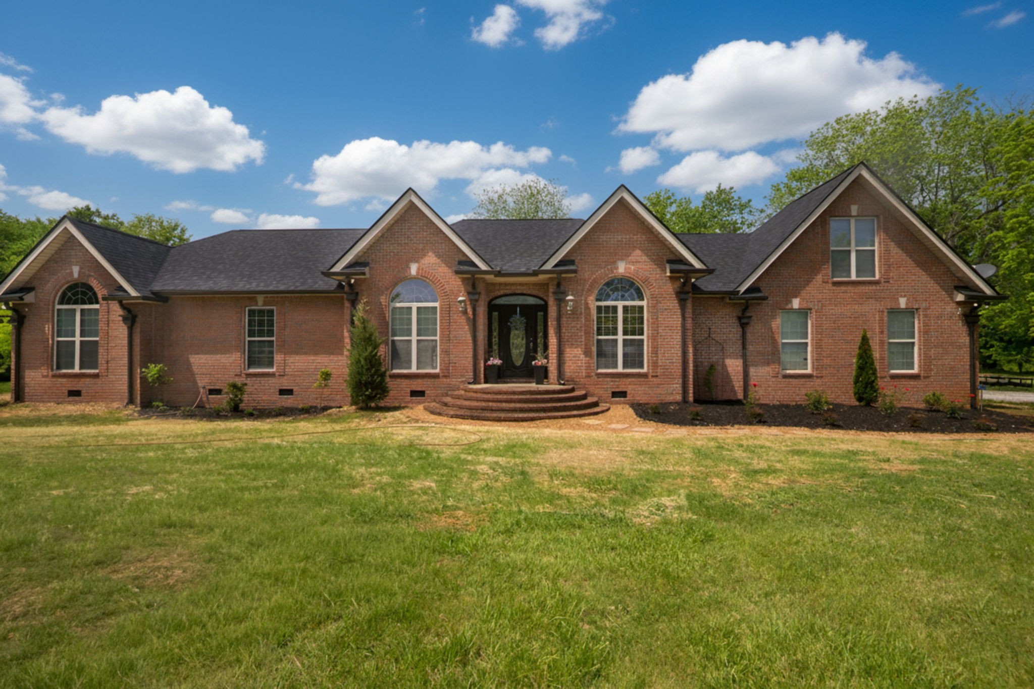 1900 Rocky Valley Rd