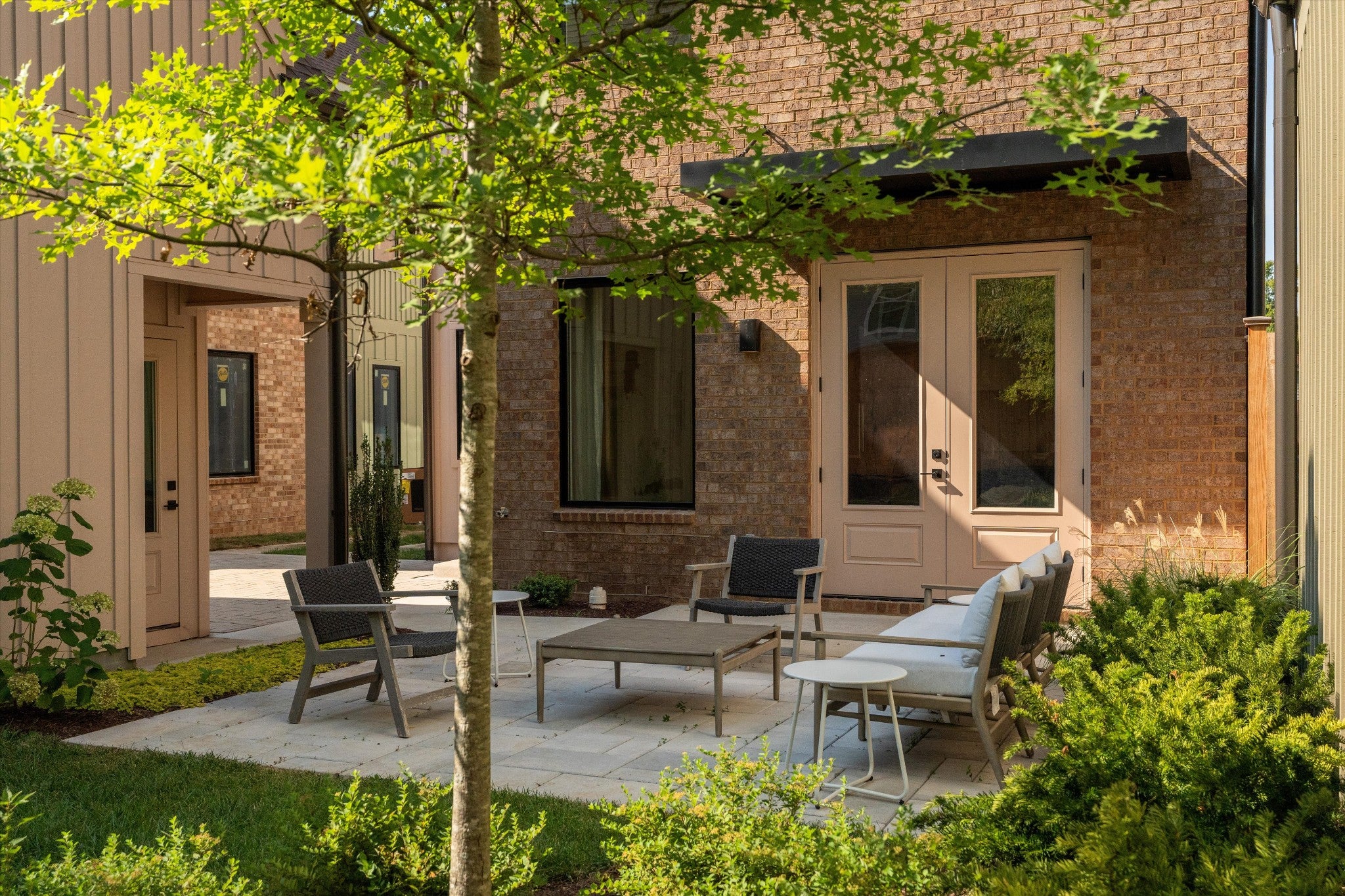 4-bed listing at 627 Richmond Bnd, Nashville
