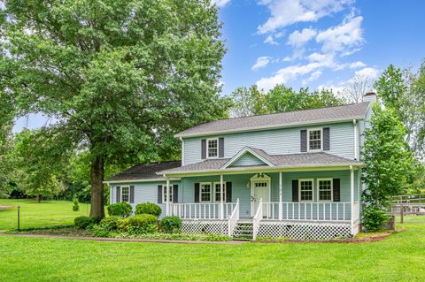107 Ben Albert Rd Cottontown TN 37048