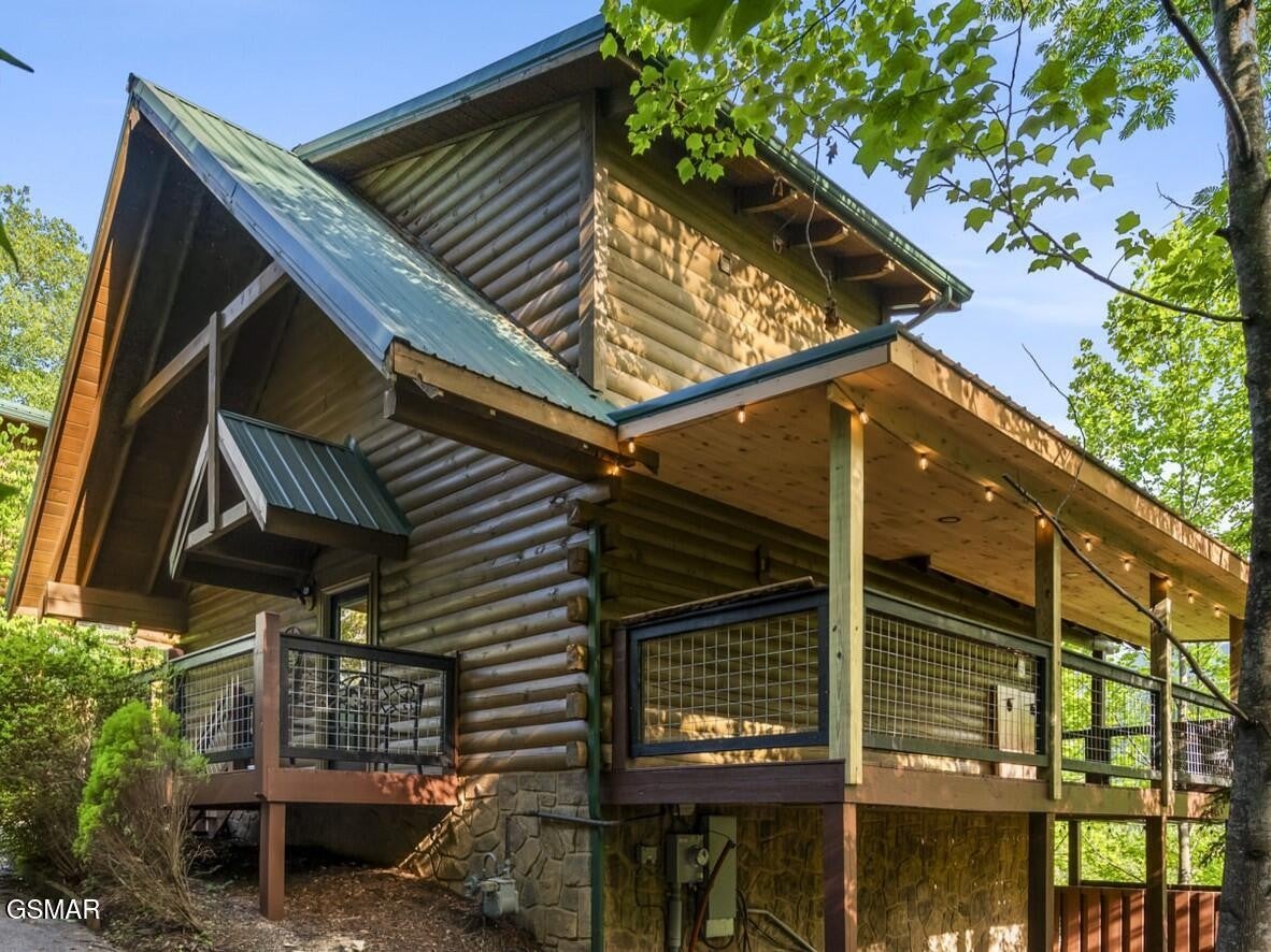 1615 Misty Hollow Way 38
