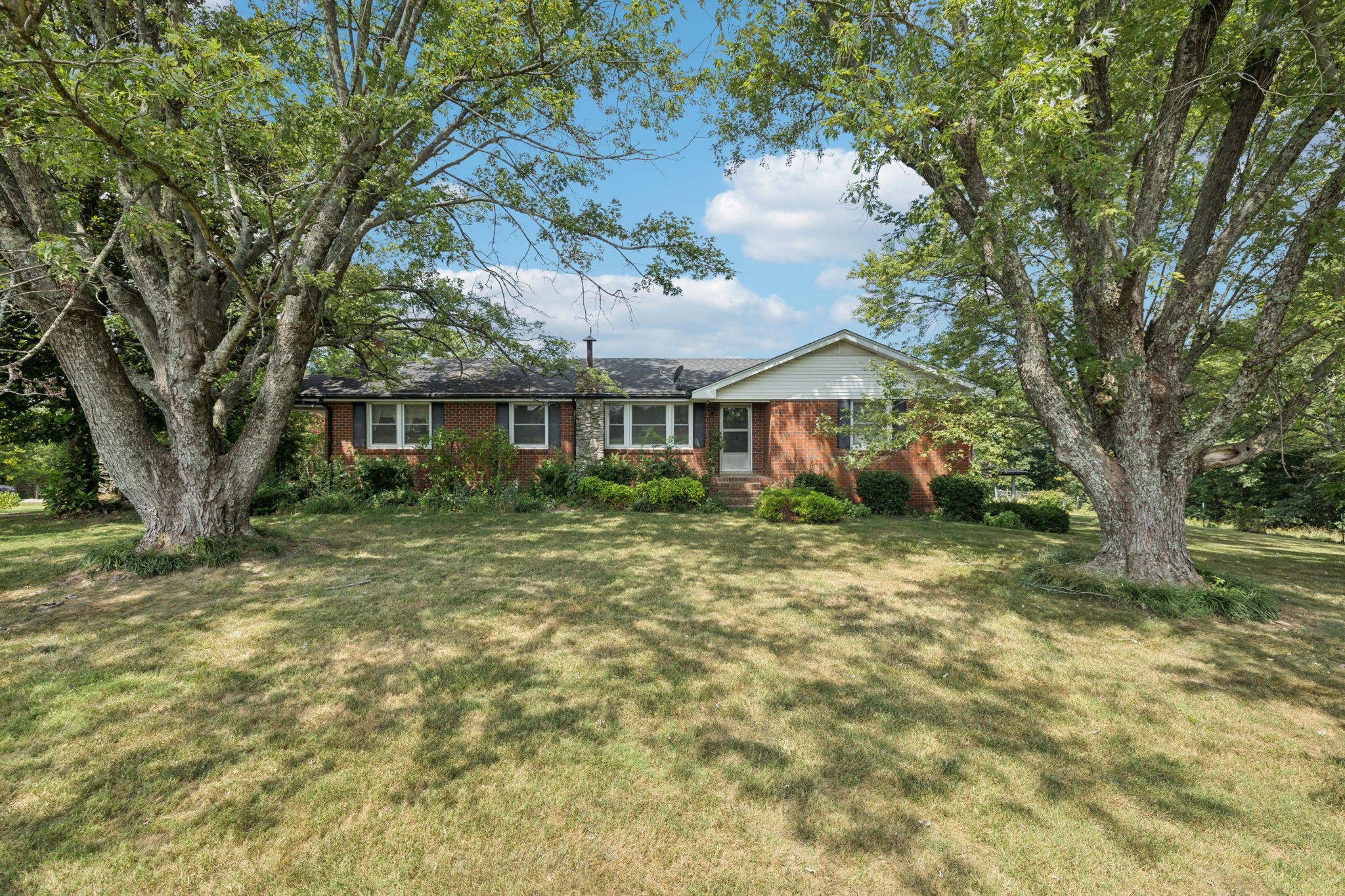 526 Boiling Springs Rd