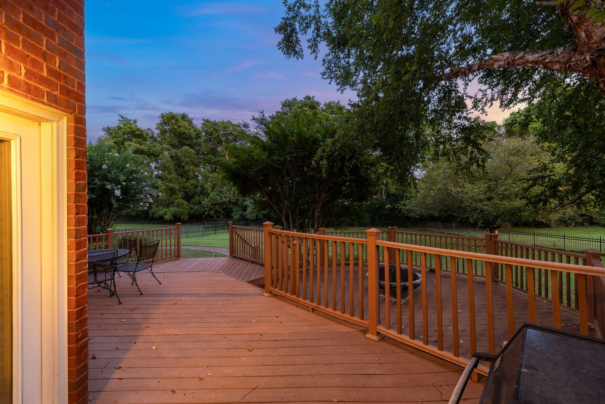 216 Grandview Cir