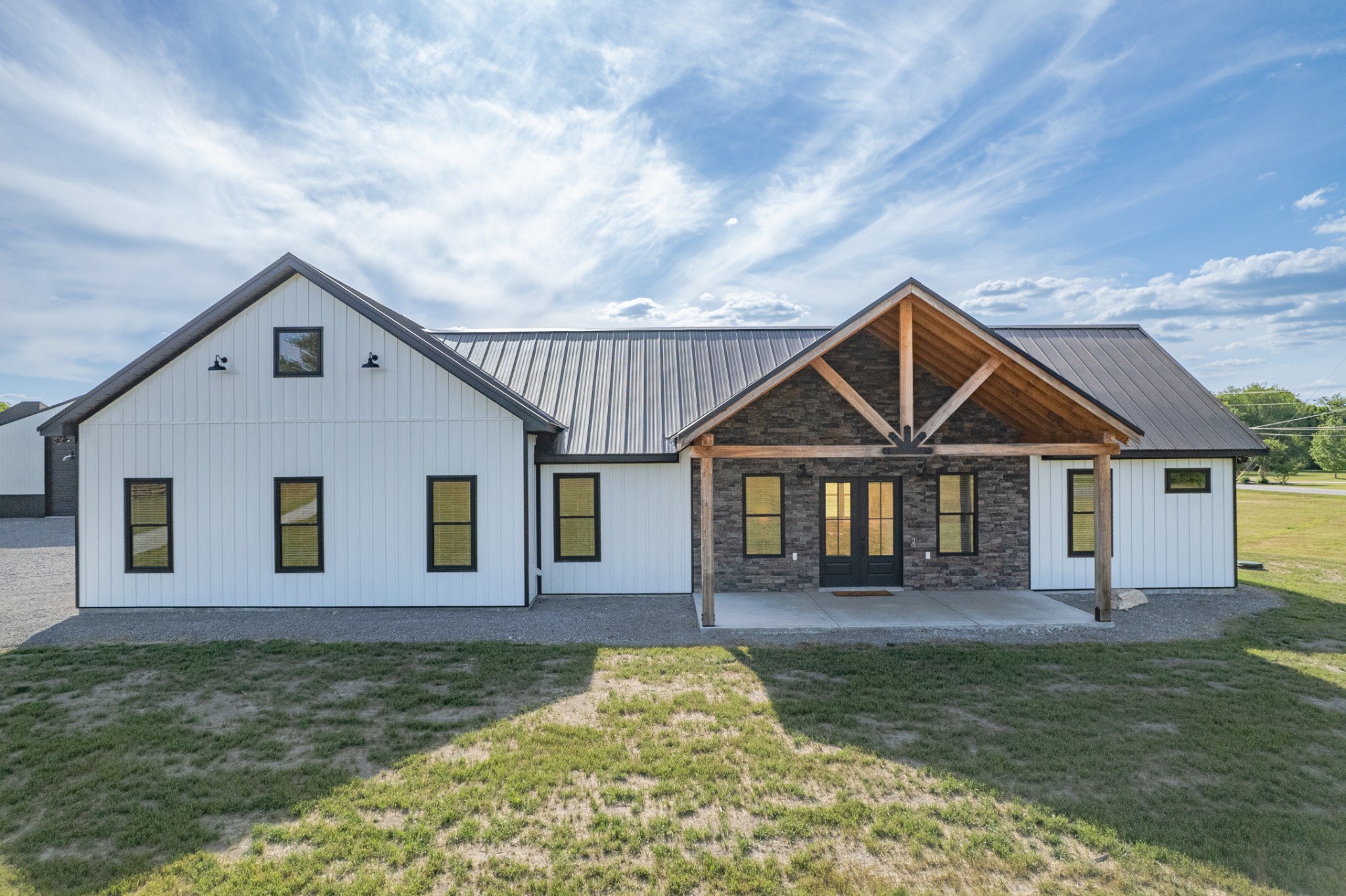2610 Armstrong Valley Rd