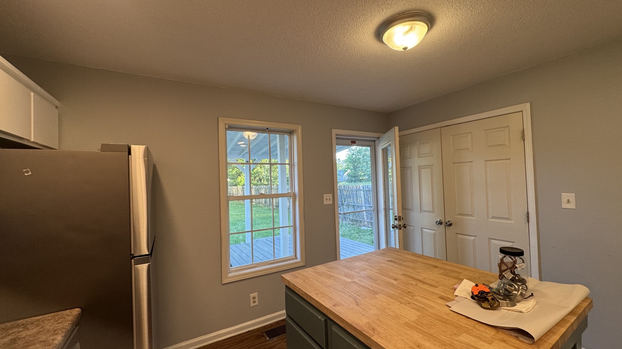 1944 Timberline Cir