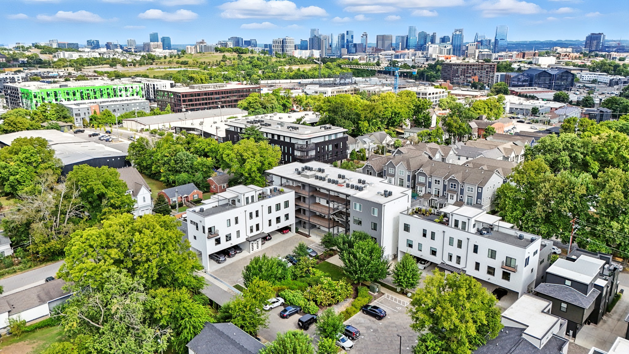 1402 Pillow St 207