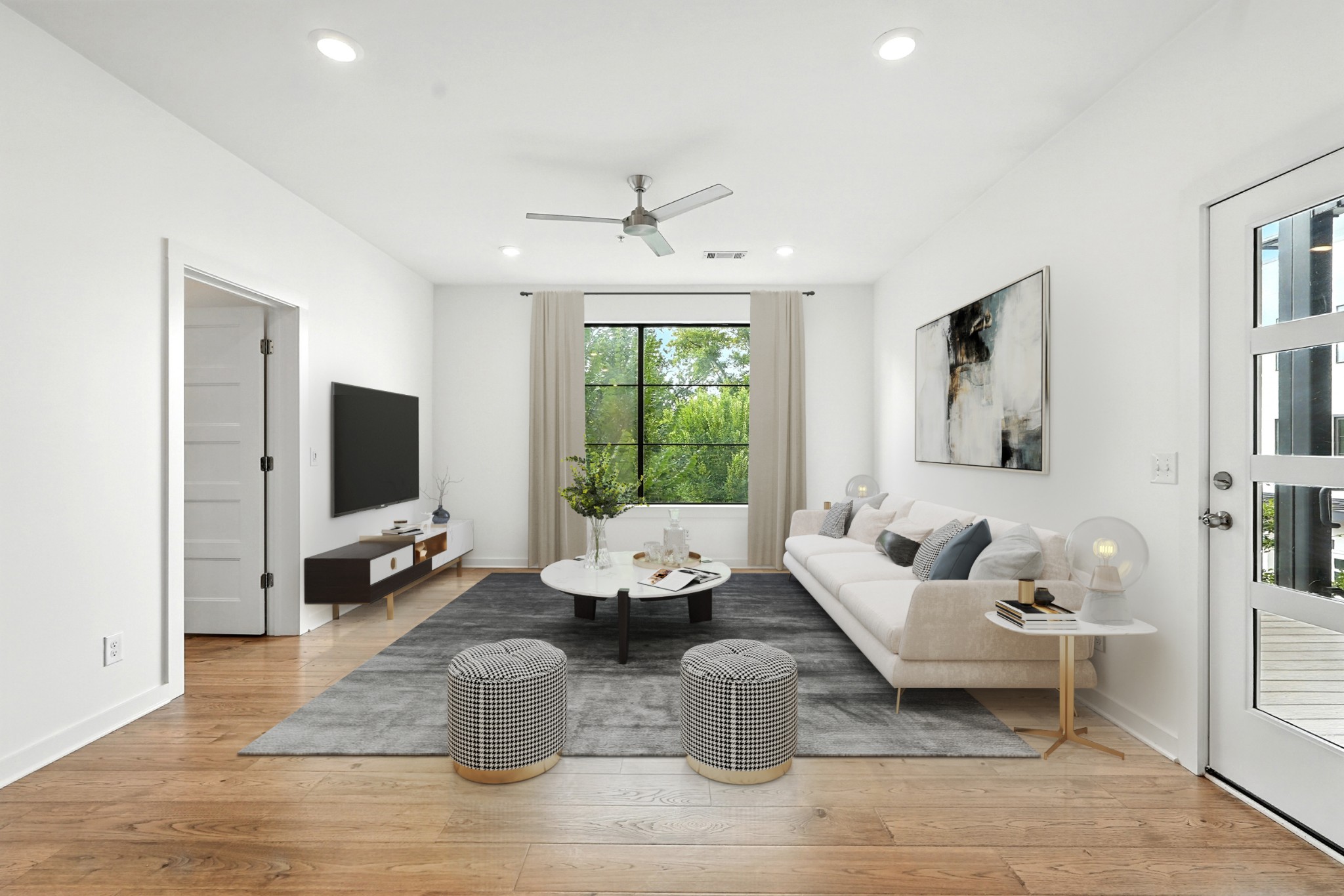 1402 Pillow St 207
