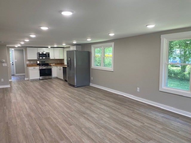 105 McGee Ln