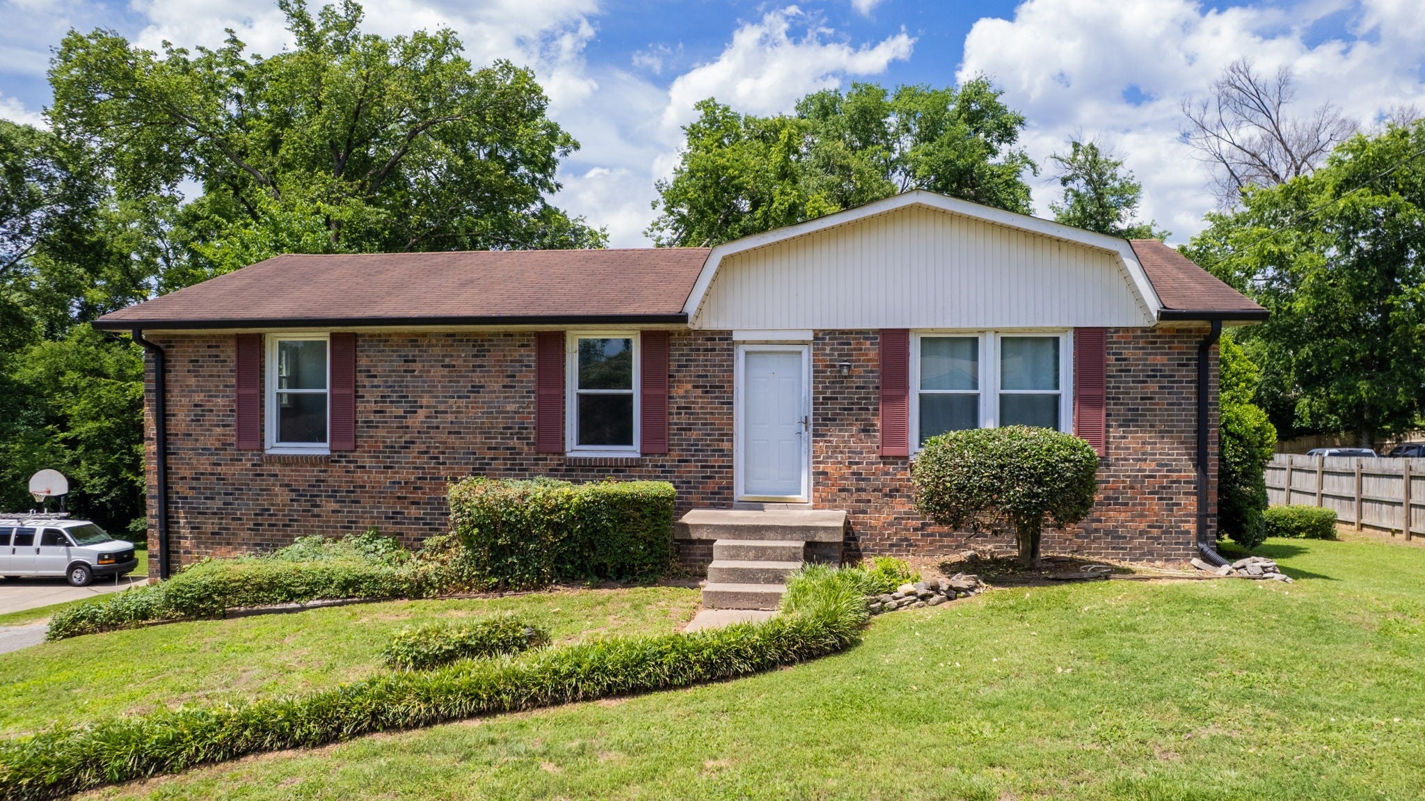 4-bed listing at 4780 Cascade Dr Old Hickory, Old-Hickory