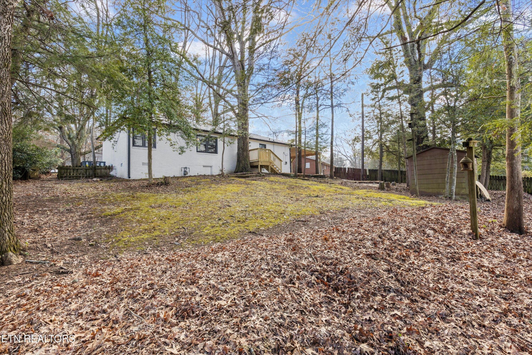2627 May Ave