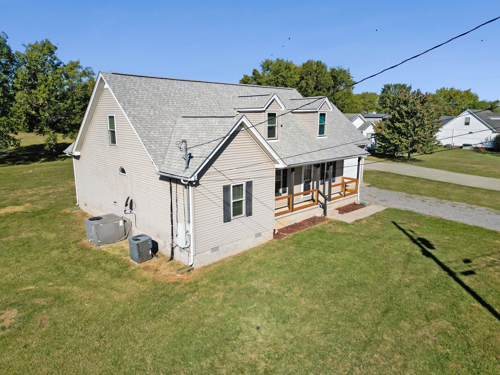 222 Hayden Ct
